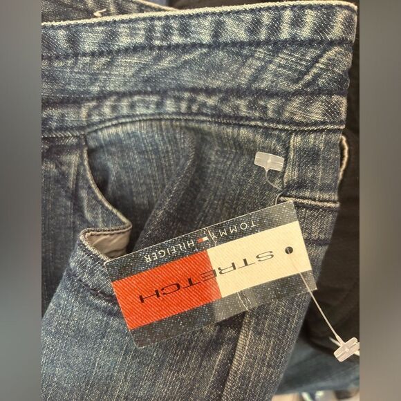 Tommy Hilfiger NWT vintage Y2K hipster boot cut jeans Size 12P - Picture 8 of 8
